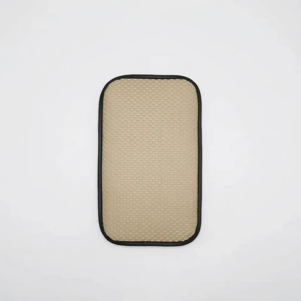 Антиплъзгаща 3D мрежеста подложка за автомобилен подлакътник