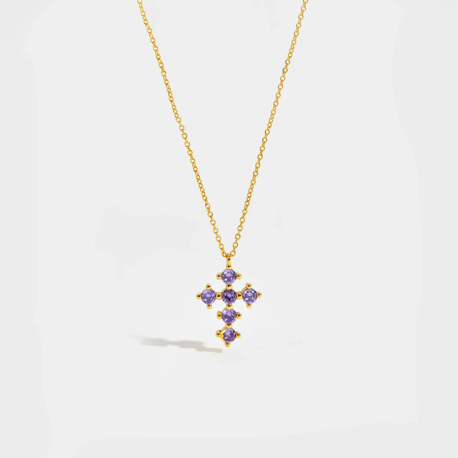 Сребърно колие с цветен кръст и цирконий ANDYWEN