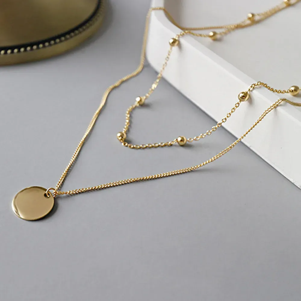 Фино двуредово колие от 925 сребро с позлатен кръгъл медальон ANDYWEN