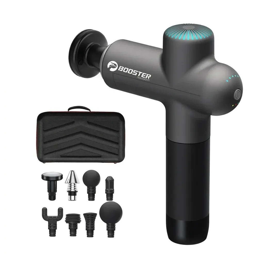 Портативен масажен пистолет BOOSTER на бял фон