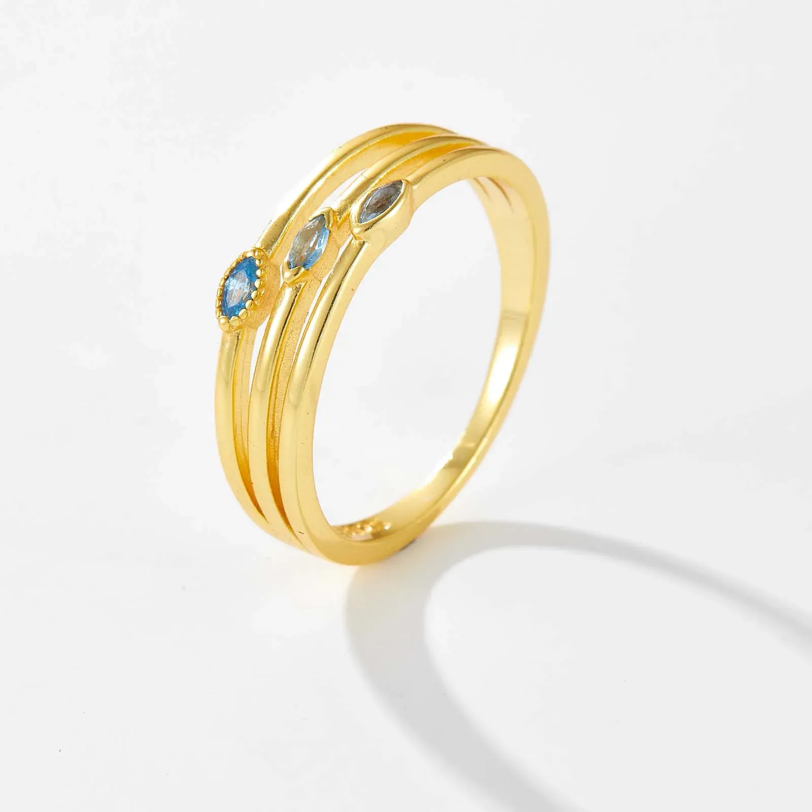 Фин регулируем пръстен от 925 сребро с овални сини цирконии