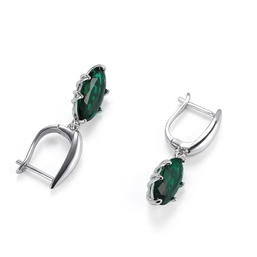 Сребърни овални обеци със зелен циркон Aravant