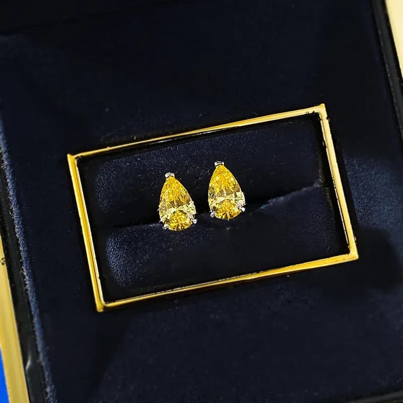 Елегантни сребърни обеци с капковиден камък Oevas 5x8 мм