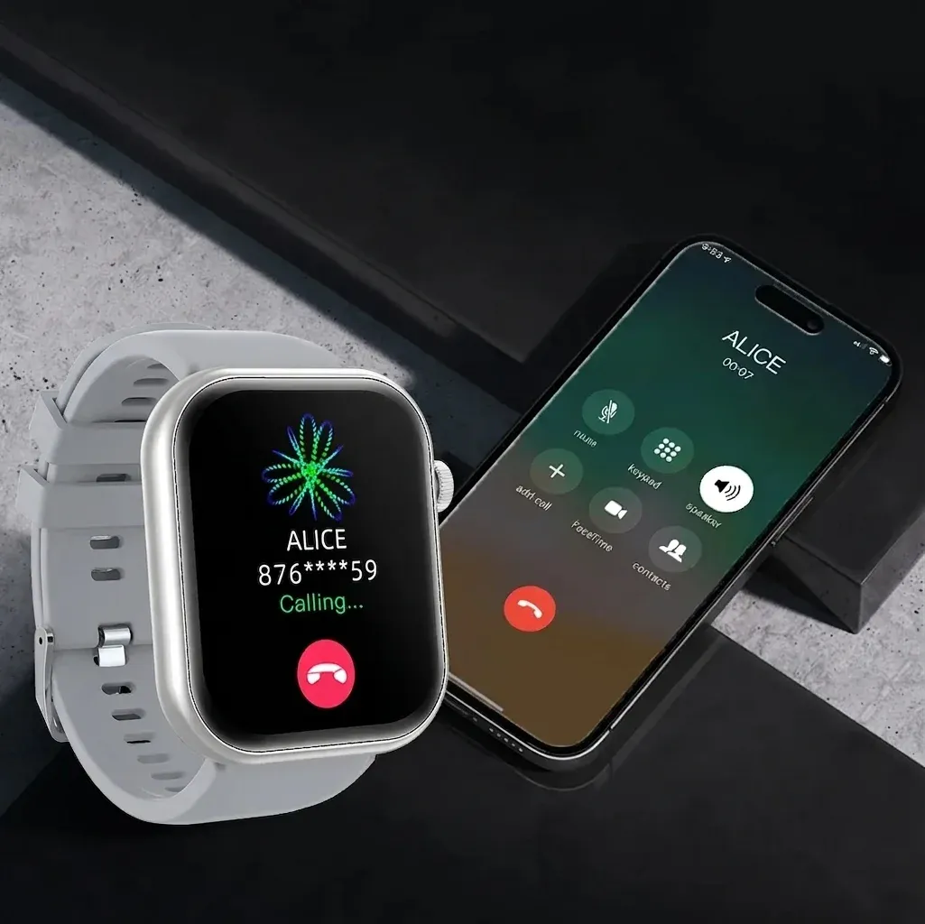 Умен сив спортен часовник отблизо