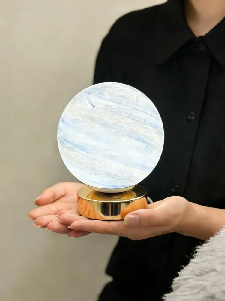 Лунна настолна лампа със звездно сияние