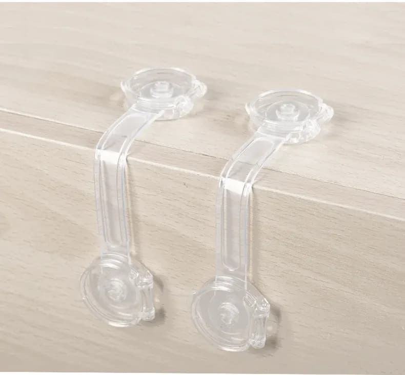 Детска универсална заключалка за шкафове и хладилник