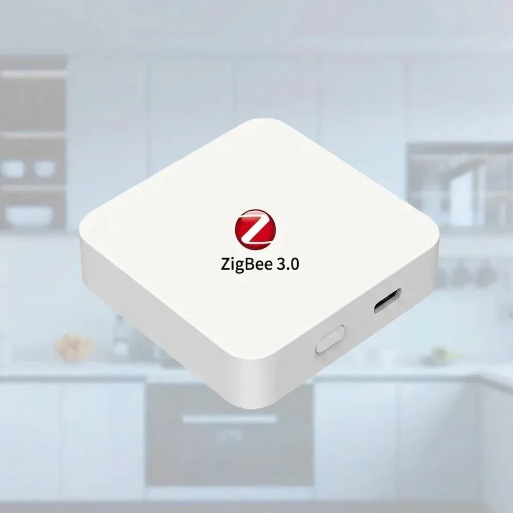 Бял Zigbee смарт модул с USB-C